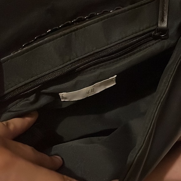 H&M Bags Hm Black Puffer Crossbody Bag Poshmark